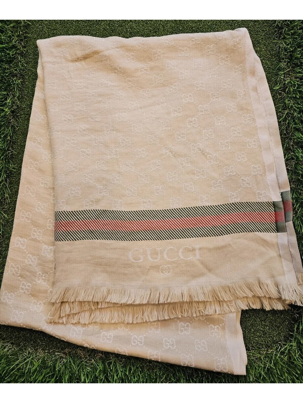 Authentic GUCCI Large Scarf Beige GG Monogram Silk Blend Fringe Web Stripe 30x75 - Picture 1 of 8